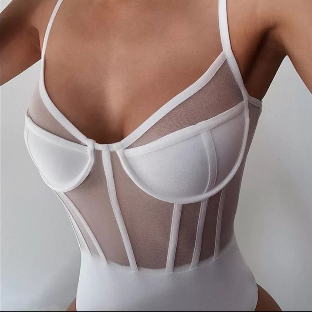 ‼️LAST ONE‼️white mesh bone bodysuit - Picture 3 of 6